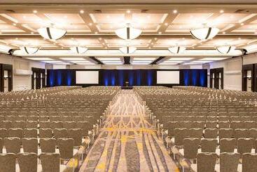 ホテル Manchester Grand Hyatt San Diego