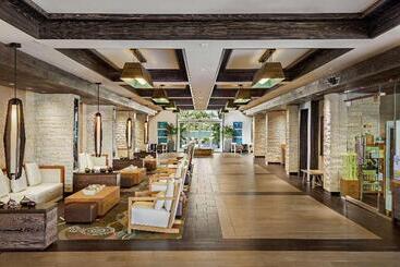 ホテル Manchester Grand Hyatt San Diego