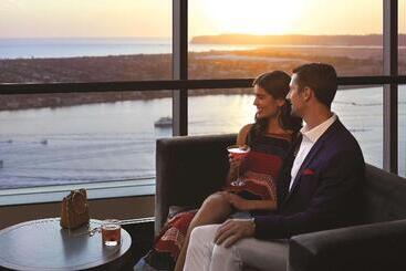 ホテル Manchester Grand Hyatt San Diego