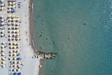 هتل Porto Bello Beach