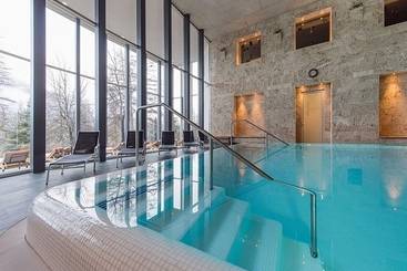 ホテル Saratz Pontresina