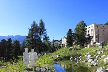 ホテル Saratz Pontresina