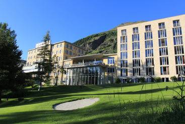 هتل Saratz Pontresina