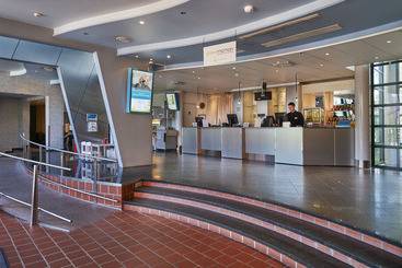 هتل Scandic Helsinki Aviapolis
