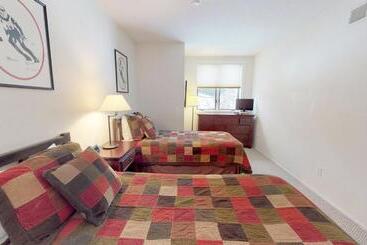 هتل Tamarack Townhomes   Coraltree Residence Collection