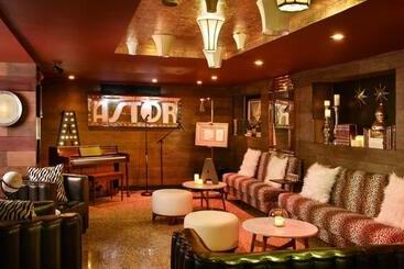 هتل The Astor By Luxurban, Trademark Collection By Wyndham