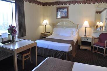 هتل San Francisco Inn