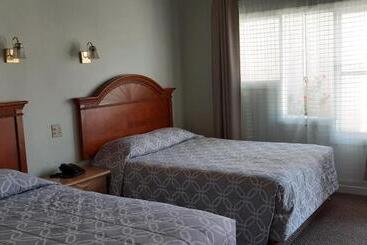 هتل Villa Fontana Inn