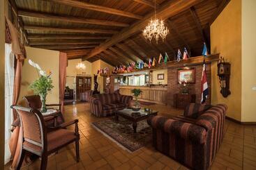هتل Villa Tournon