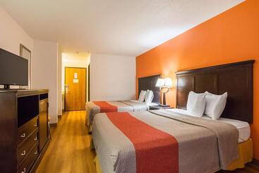 Motel 6 Waterloo, Ia   Crossroads Mall   Cedar Falls