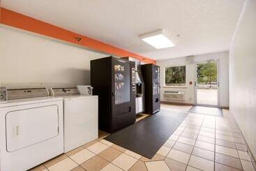 Motel 6 Davenport, Ia