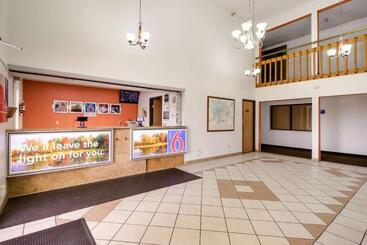 Motel 6 Davenport, Ia
