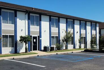 モーテル Americas Best Value Inn & Suites Foley
