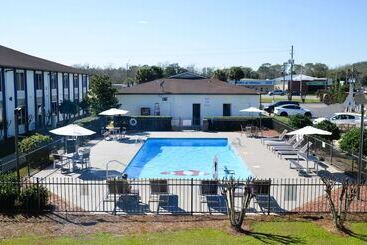 モーテル Americas Best Value Inn & Suites Foley