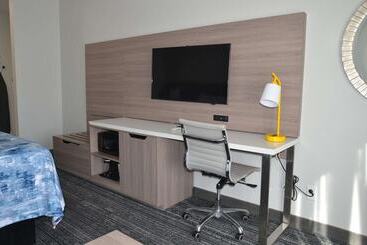 モーテル Americas Best Value Inn & Suites Foley