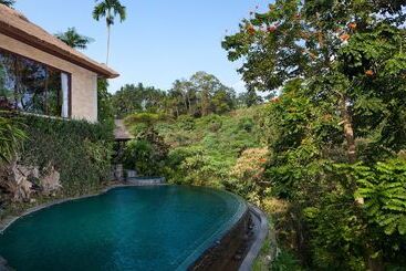 Pita Maha Resort & Spa