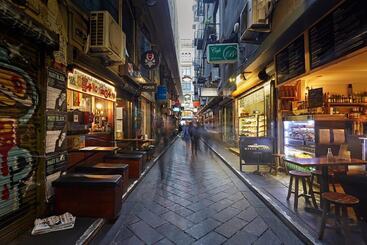 Punthill Apartment Hotel   Flinders Lane