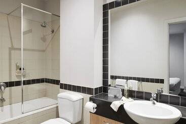 Punthill Apartment Hotel   Flinders Lane