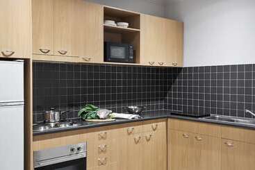 Punthill Apartment Hotel   Flinders Lane