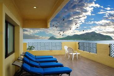Royal Villas Resort