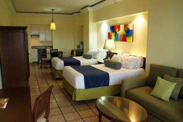 Royal Villas Resort