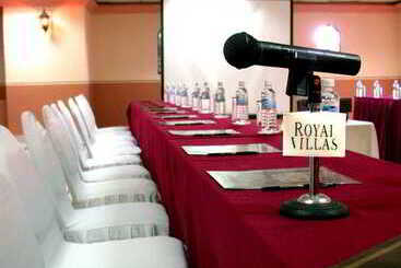 Royal Villas Resort