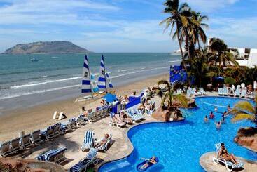 Royal Villas Resort