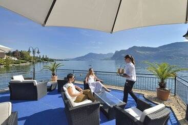 Seehotel Pilatus