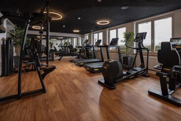 Alm  & Wellnesshotel Alpenhof