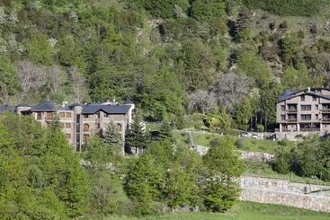 هتل Abba Xalet Suites