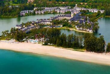 هتل Angsana Laguna Phuket