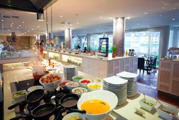 هتل Angsana Laguna Phuket