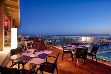 هتل Arina Beach Resort