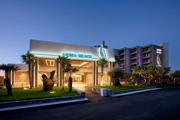 هتل Arina Beach Resort
