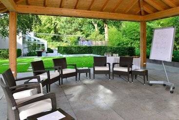 Best Western Premier Parkhotel Kronsberg