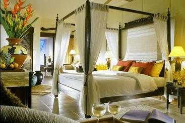 هتل Bintan Lagoon Resort
