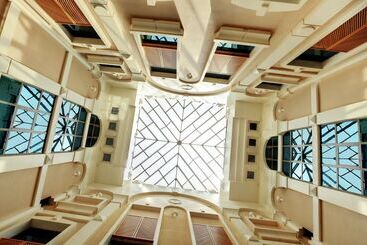 Capitol Hotel Jumeirah Dubai
