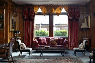 Covent Garden Hotel, Firmdale Hotels