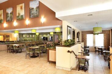 Crystal Inn Hotel & Suites   Salt Lake City