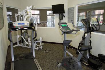 Crystal Inn Hotel & Suites   Salt Lake City