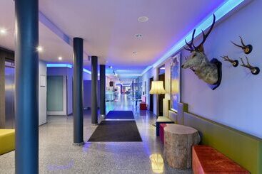 Designhotel + Congresscentrum Wienecke Xi
