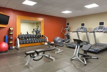 هتل Doubletree By Hilton Hartford Bradley Airport