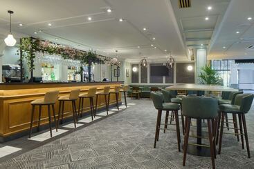 هتل Doubletree By Hilton Southampton