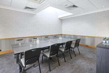 هتل Doubletree By Hilton Southampton