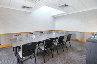 هتل Doubletree By Hilton Southampton