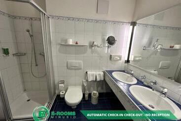 Hotel Erooms Minusio