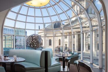 هتل Hilton Berlin