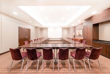 هتل Hilton Berlin