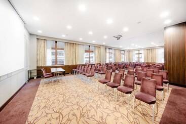 هتل Hilton Berlin