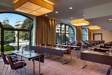 هتل Hilton Berlin